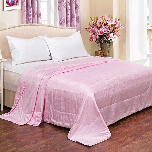 湖北蠶絲被廠(chǎng)家 湖北蠶絲被廠(chǎng)家