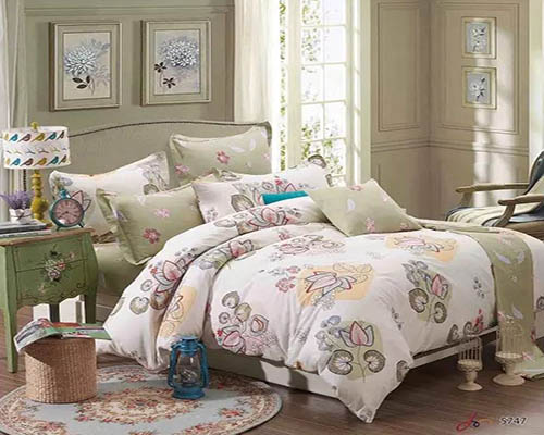 真絲和絲綢的不同在什么地方 湖北雍華蠶絲被廠家